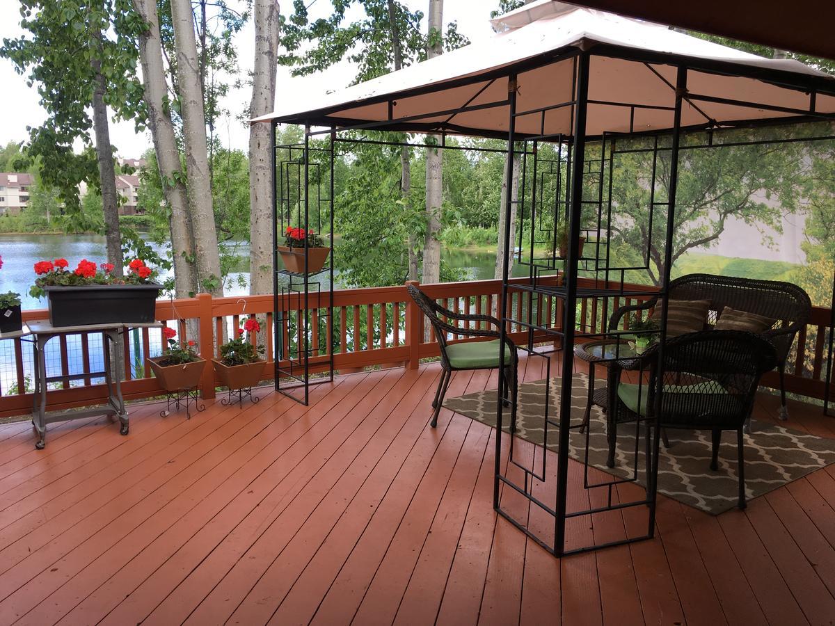 Reflection Lake Bed And Breakfast แองเคอเรจ ภายนอก รูปภาพ